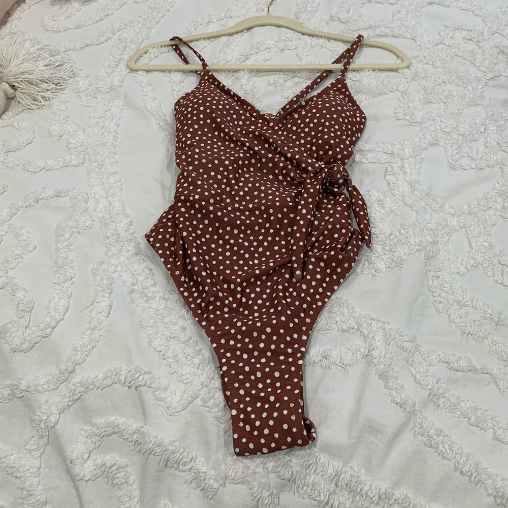 NWT Jessica Simpson one piece swim suit